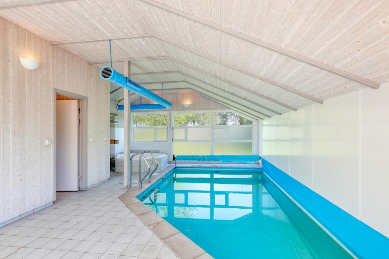 Kranich Poolferienhaus Hohendorf (Nordvorpommern) Exterior foto